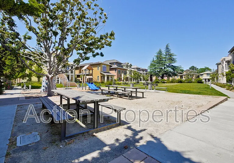 4206 Rickeys Way #I — Photo 49
