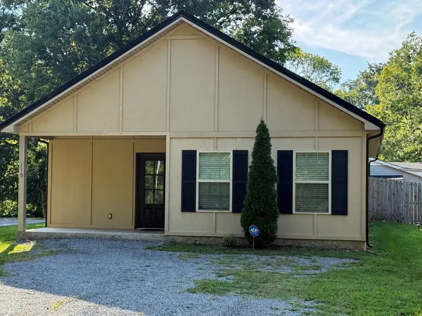 110 Edmondson Ferry Rd, Clarksville, TN 37040