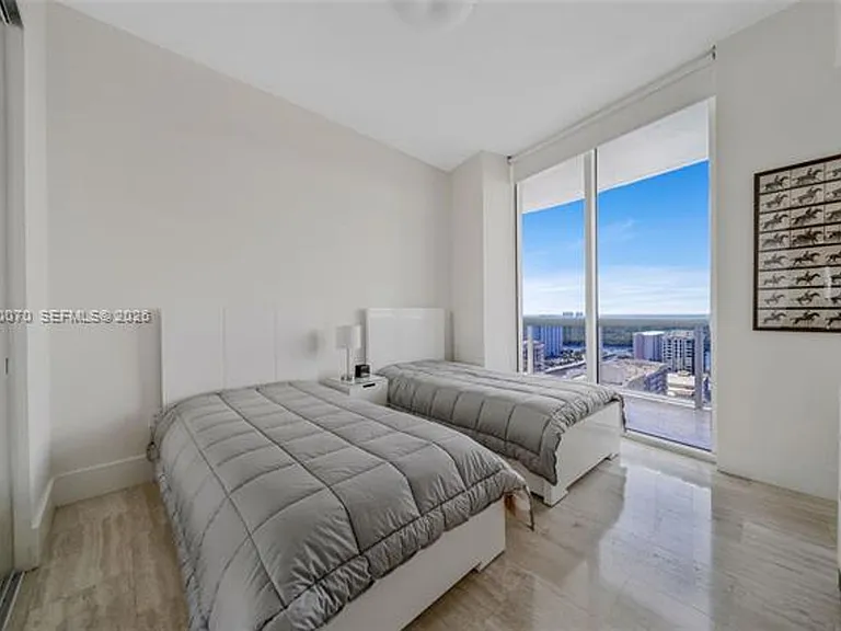 16001 Collins Ave #2305 — Photo 15