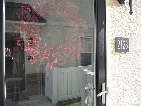 2nd image of 2128 Verona Dr