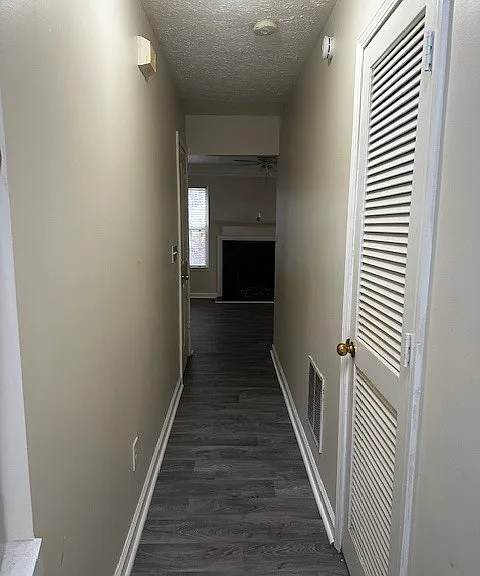 5675 Hampton Ct — Photo 5