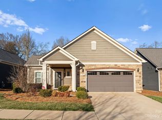 7913 Parknoll Dr, Huntersville, NC 28078