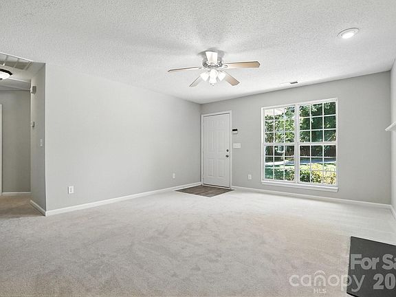 3rd image of 14658 Laura Michelle Rd