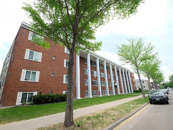4th image of 1776 Saint Clair Ave APT 106