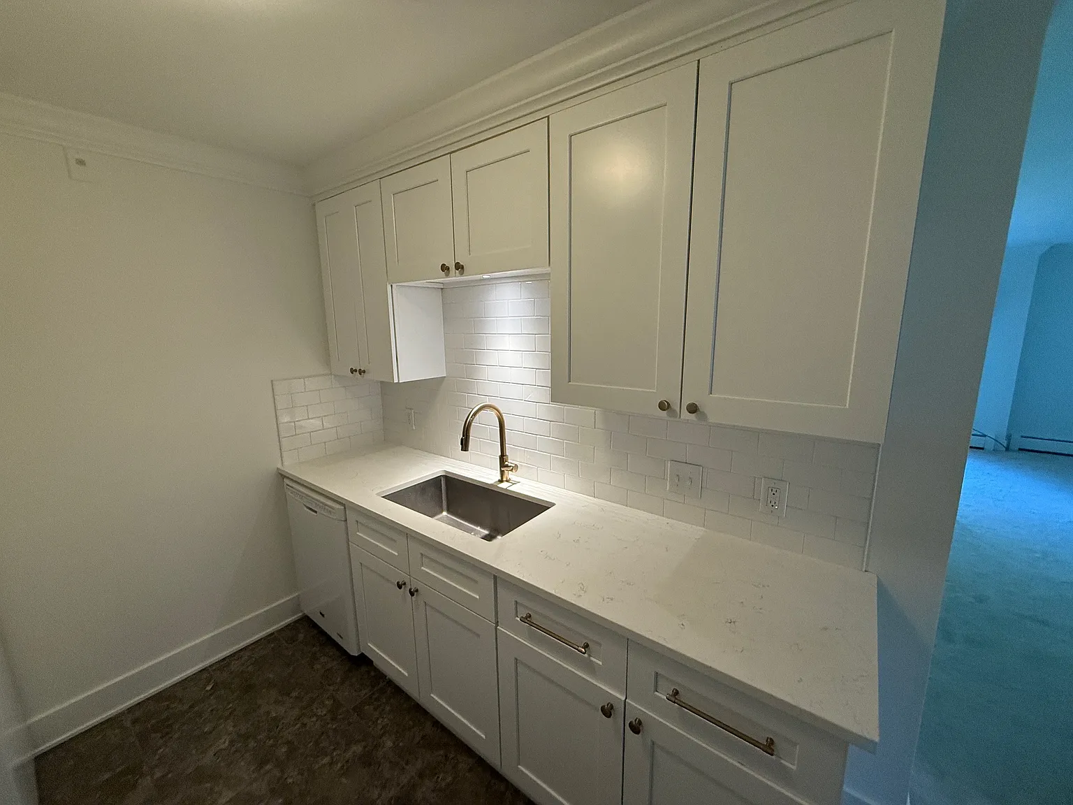 September Rent Free For 24mo Lease Of Two-Bedroom Edina Condo! — Photo 3