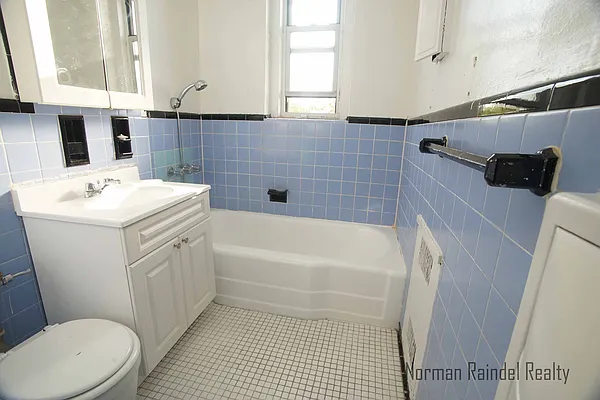 Rented by Norman Raindel, LREB | media 47