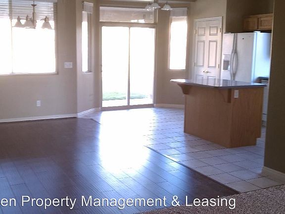 4th image of 2024 N Stoneridge Ln