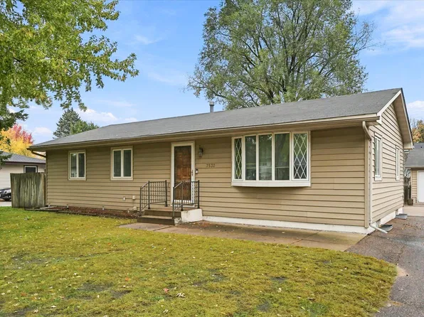 7532 Idaho Ave N, Brooklyn Park, MN 55428