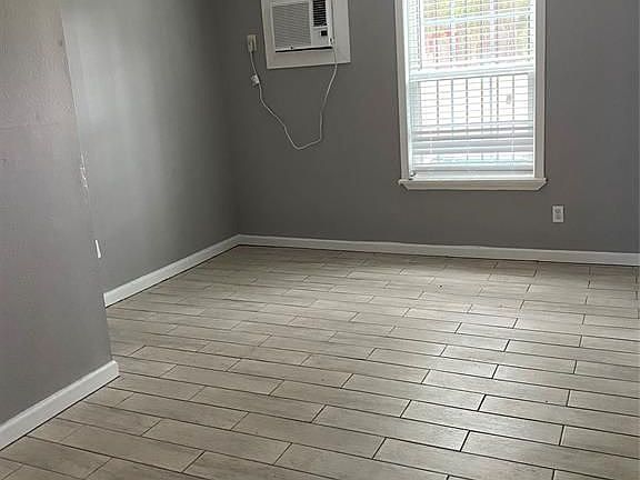 2nd image of 2914 Avenue K Rear 1