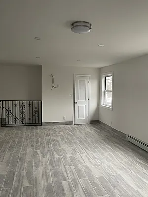 Rented by E Realty International Corp | media 3