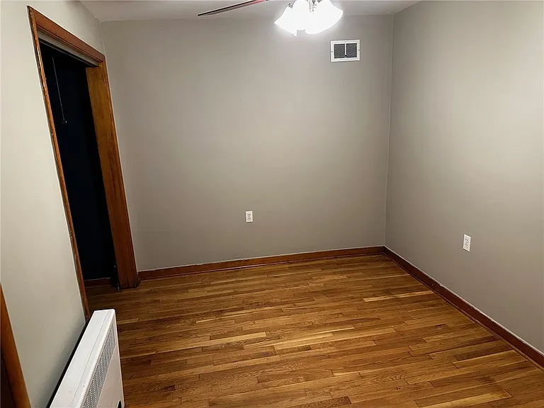 4743 Butler St #1 — Photo 7