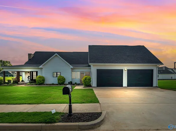 17886 Alma Ln, Athens, AL 35613