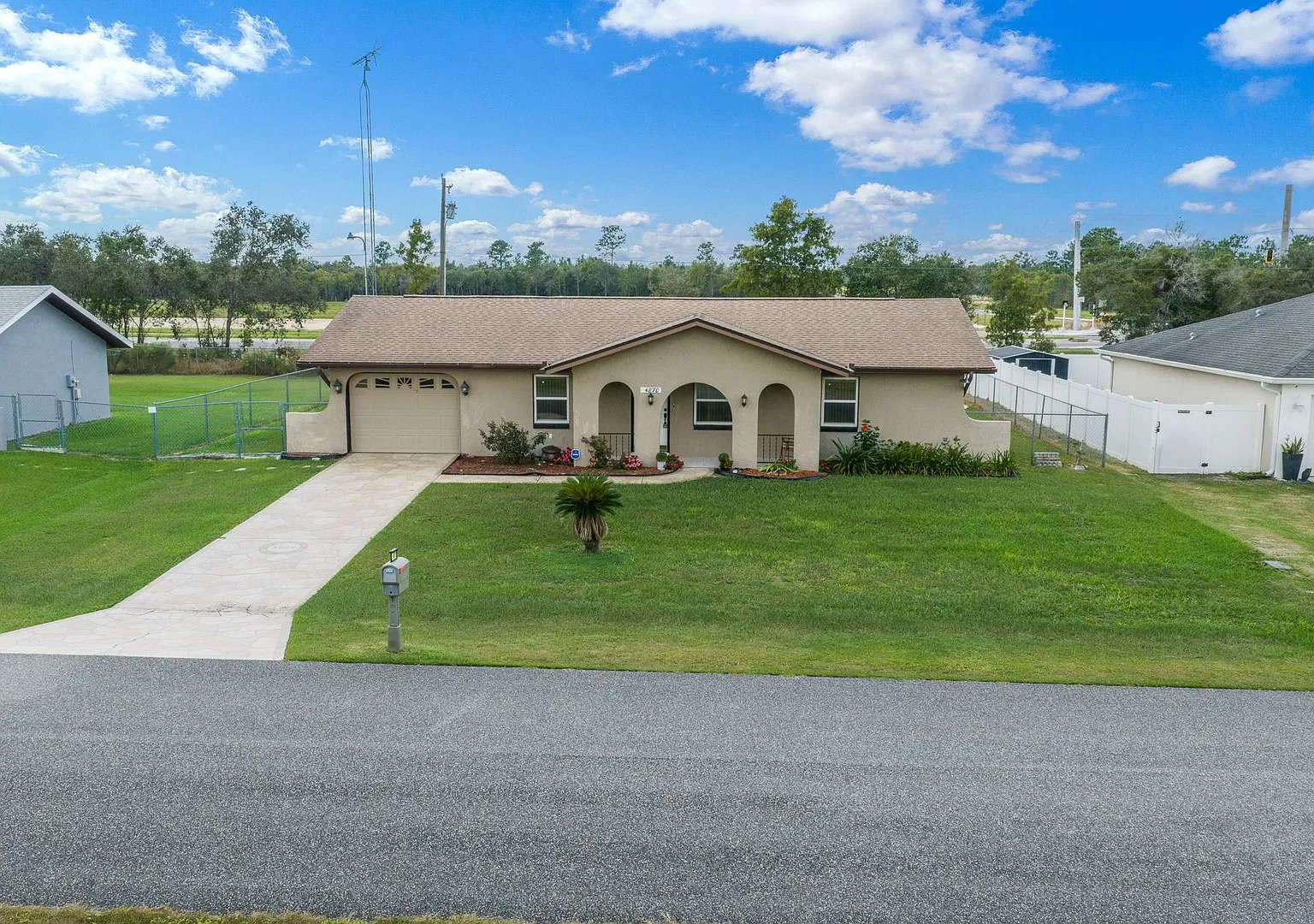 Three Bedroom Rental In SW Ocala — Photo 2