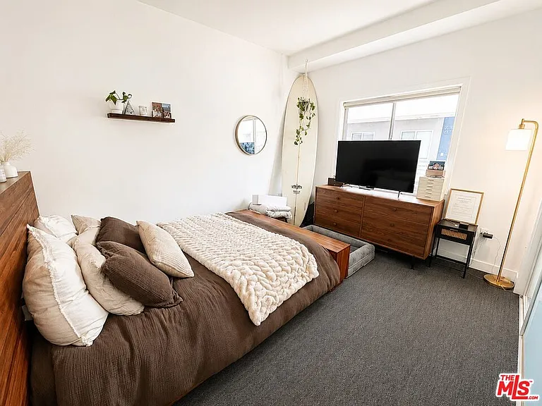 7857 W Manchester Ave #Penthouse 6 — Photo 22