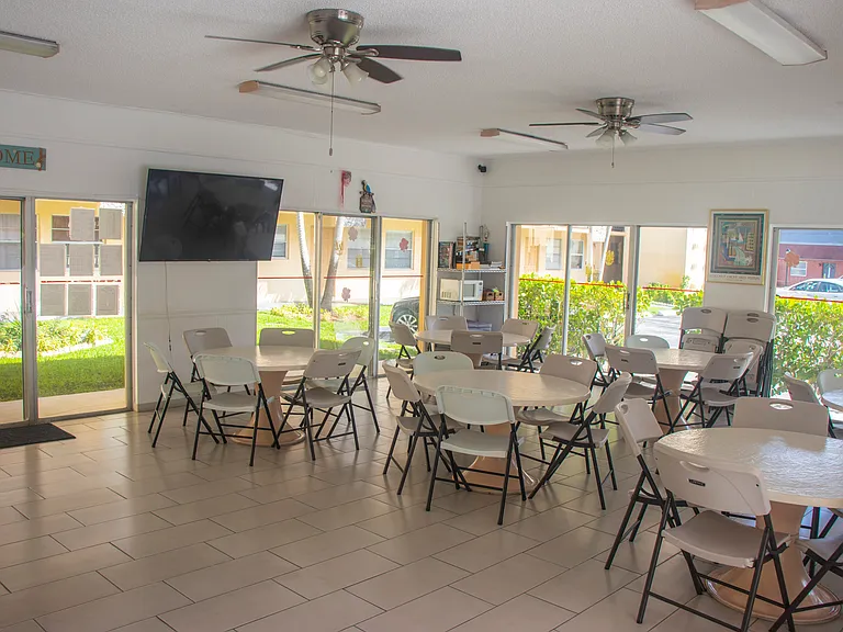 2145 Pierce St #305 — Photo 9