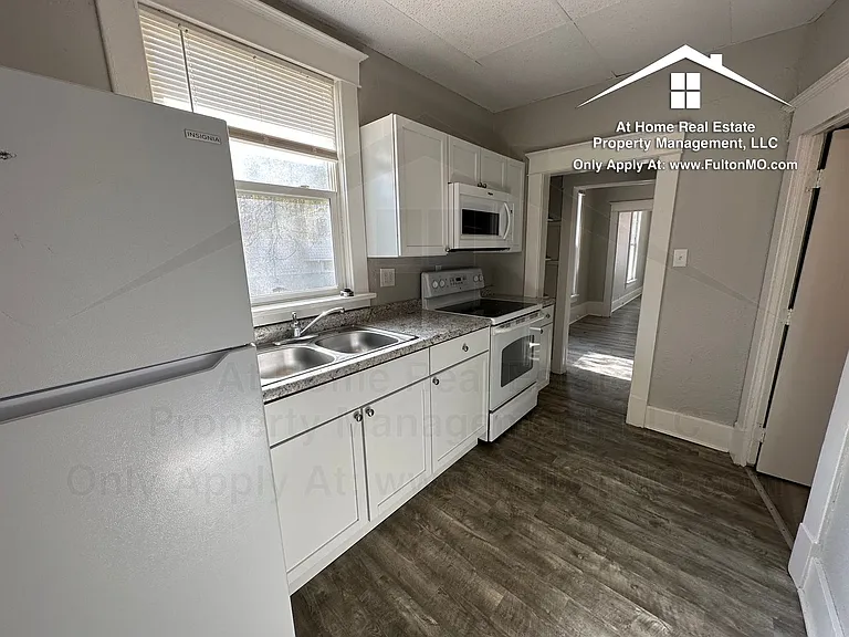 1016 Bluff St — Photo 10