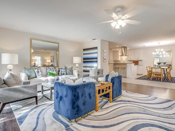 4627 Ranch View Rd, Fort Worth, TX 76109