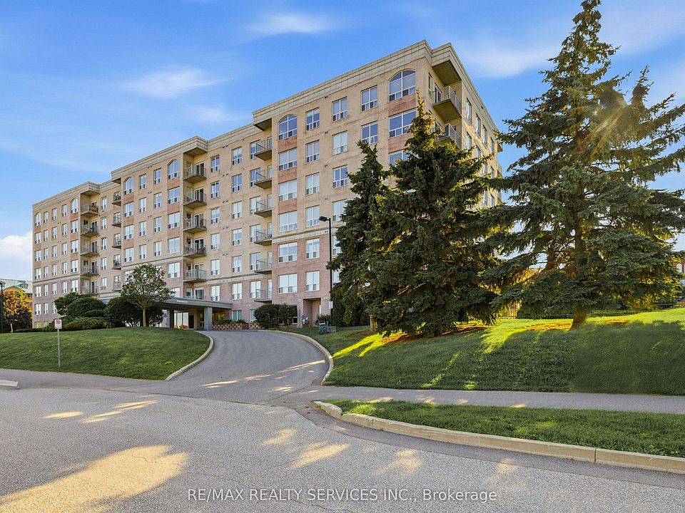 1st image of 350 Wellington St #212