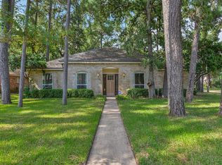 6506 Glenn Lakes Dr, Houston, TX 77069