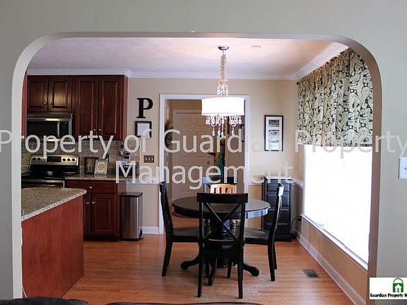 5th image of 857 Dalmore Dr