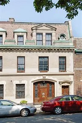 Rented by Douglas Elliman | media 4