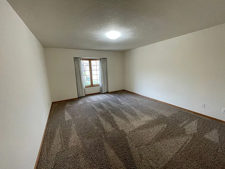 1709 Mulligan Pl — Photo 11