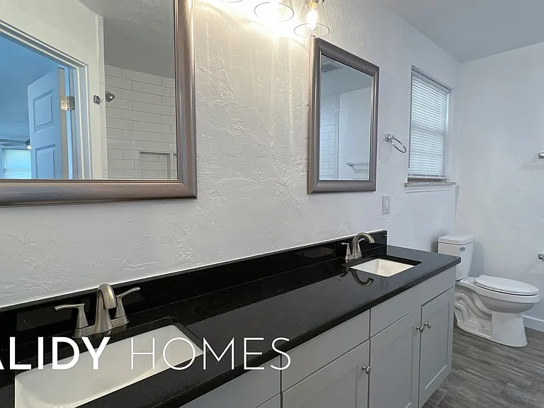 702 Amity Ln — Photo 19