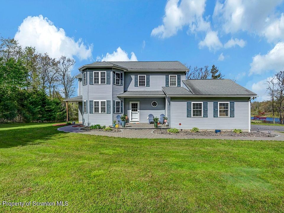 1st image of 51 Mott Dr