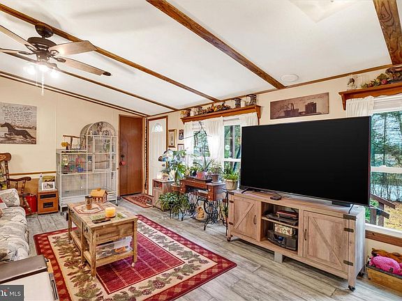 5th image of 19367 Barrens Rd S