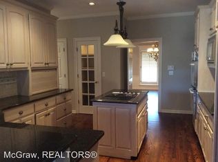 405 S Forest Ridge Blvd, Broken Arrow, OK 74014