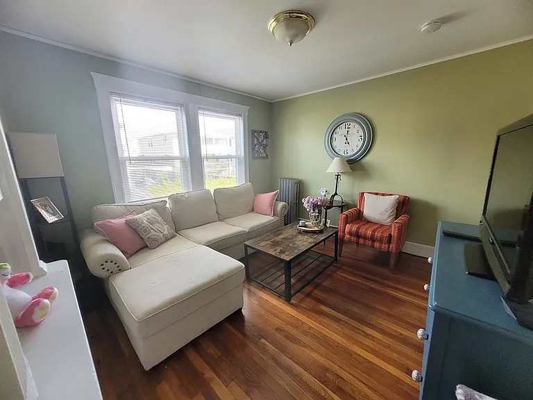 31 Lyman Ave #1 — Photo 5