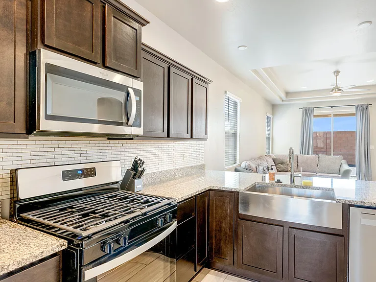 2313 Melon Ridge Loop NE — Photo 13