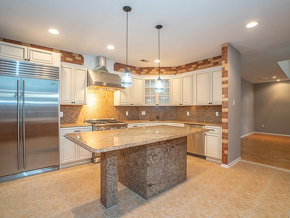 2nd image of 113 Regal Blvd #106