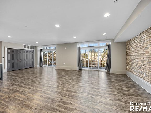5th image of 600 7th St NW Unit 203