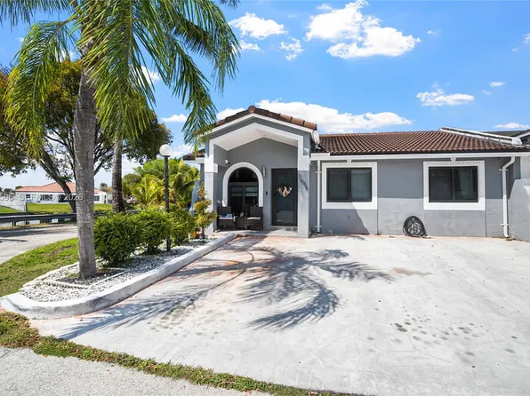 7695 NW 178th Ter #1, Hialeah, FL 33015