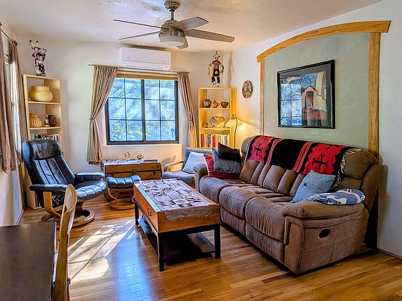 4th image of 3512 Anderson Ave SE Unit A