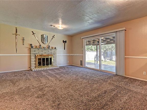 3rd image of 6327 Woodbury Ave