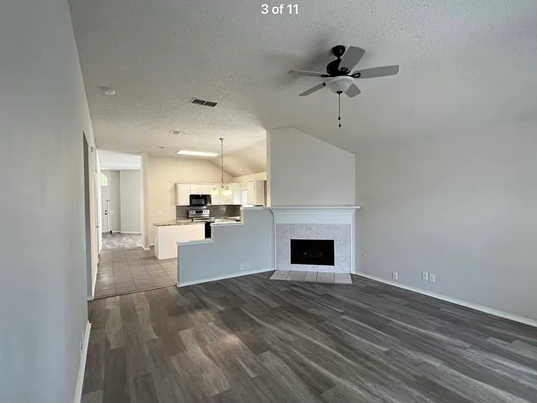 4600 Parkview Ln — Photo 11