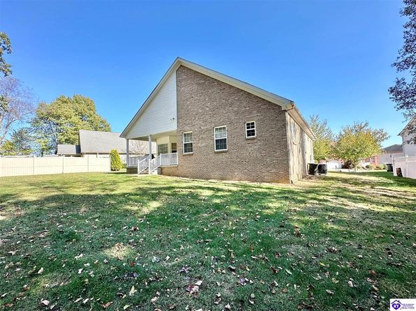 343 Vineland Place Dr, Vine Grove, KY 40175