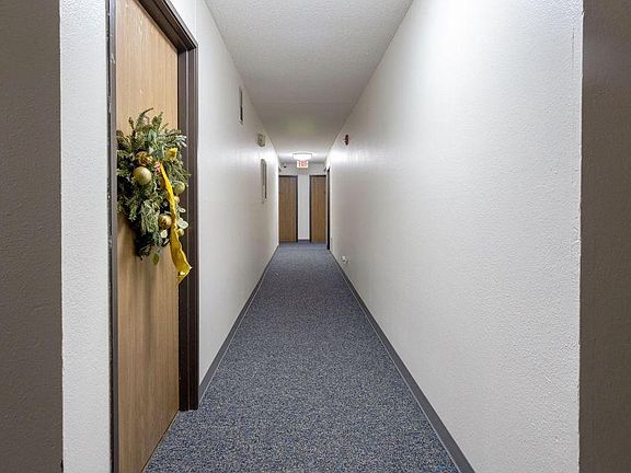 3rd image of 1011 5th Ave S APT 204