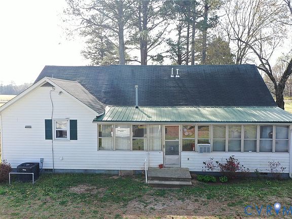 3rd image of 3429 Martin Luther King Hwy