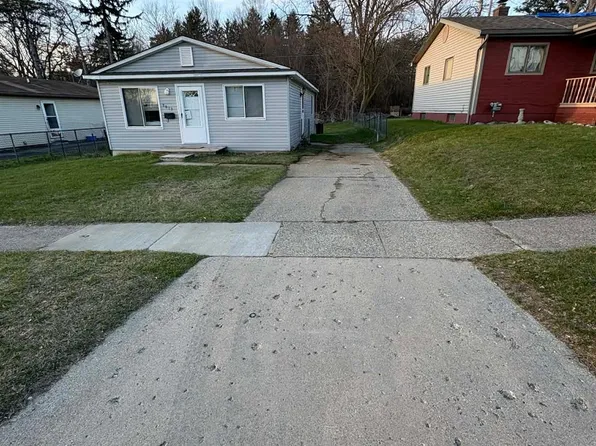 3013 Hampstead Dr, Flint, MI 48506