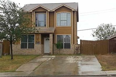 1st image of 3504 Cuatro Vientos Dr