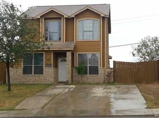 3504 Cuatro Vientos Dr, Laredo, TX 78046