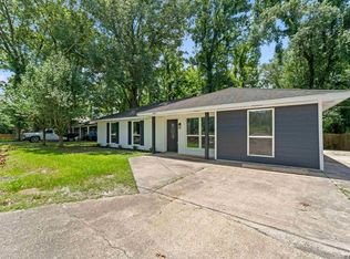 18615 Blythe Rd, Prairieville, LA 70769