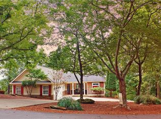 193 Ponderosa Ln, Waleska, GA 30183