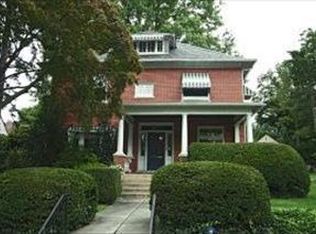 1037 Woods Ave, Lancaster, PA