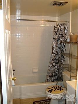 Bathroom with Tile Surround