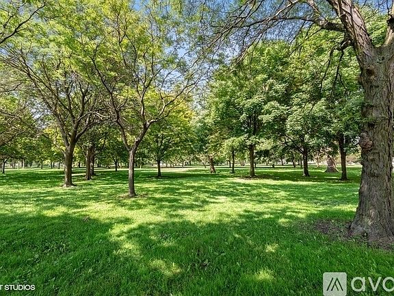 4th image of 2800 N Lake Shore Dr APT 3501