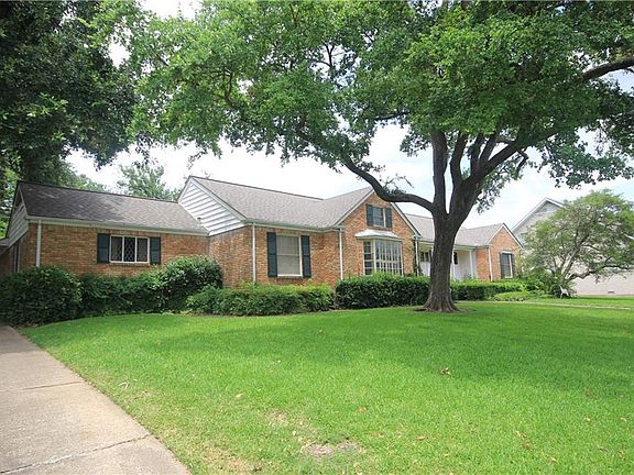 2nd image of 6609 Greenwich Ln